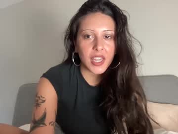 girl Free Sex Cams with spicymangobaby