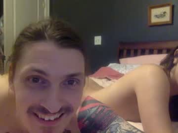 couple Free Sex Cams with yoursluttyneighbors