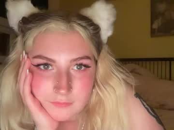 girl Free Sex Cams with lulababy23