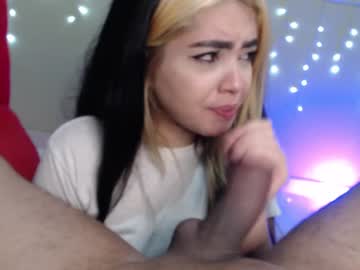 couple Free Sex Cams with holly_couple