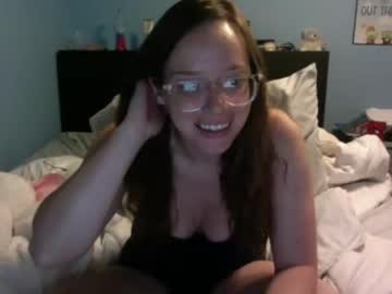 girl Free Sex Cams with roseycheeks22