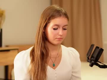 girl Free Sex Cams with elvinagallamore