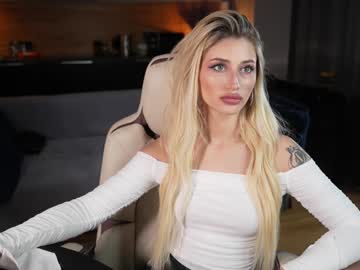 girl Free Sex Cams with artgenesis