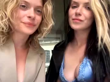 couple Free Sex Cams with lookatus711