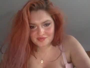 girl Free Sex Cams with jigglypuffs99