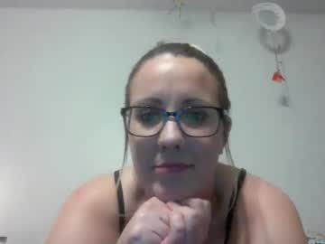 girl Free Sex Cams with lexiskyy06