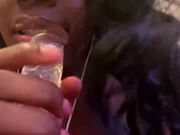 girl Free Sex Cams with lilyblloom