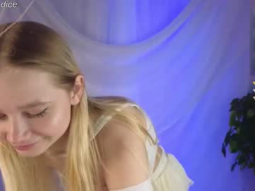girl Free Sex Cams with emily_glimmer